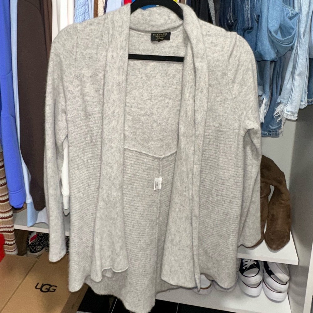 Cashmere Charter Club Light Gray Women's Cardigan